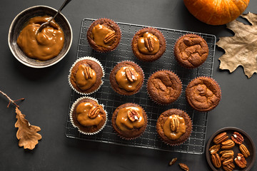 Autumn Pumpkin Muffins with Caramel and Pecans