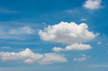 Obraz premium Blue sky with white cloud, Thailand.