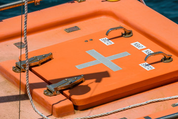 Hatch cover of a life boat onboard a pipelay barge