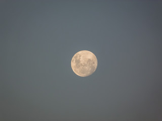 Full moon, centered