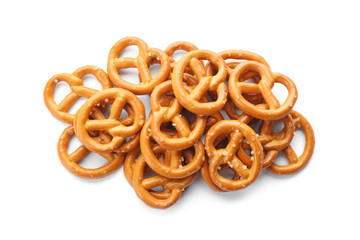 Fototapeta premium Delicious crispy pretzel crackers isolated on white, top view