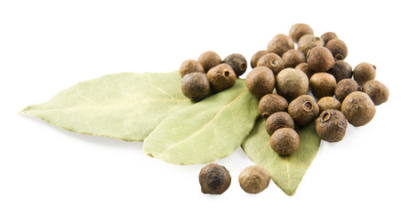 Bay leaves and pepper