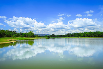 Obraz na płótnie Canvas Beautiful landscape of Klong Sai reservoir in Sa Kaeo, Thailand.
