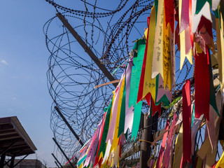 wire fence