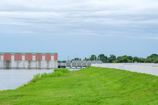 New Orleans, Louisiana/USA - 8/23/2020: London Avenue Canal, Pumping Station, Flood Gates and Levee