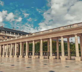 Fototapeta premium Beautiful parisian architecture, Paris, France