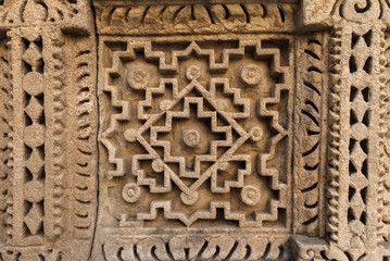 UNESCO world heritage Queen’s step well or rani ki vav is situated in the town of Patan, district patan in Gujarat state of India. It is located on the banks of Saraswati River in patan.