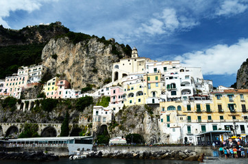 Fototapeta na wymiar amalfi coast in italy, italian town of amalfi, mediterranean town of amalfi, cloff town of amalfi in italy