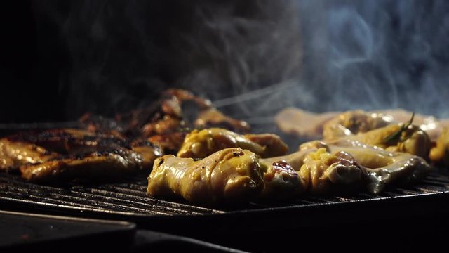 4k-24. chicken bbq. medium shot
