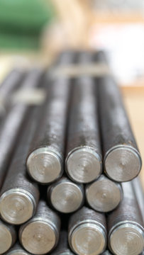 Tornillos gigantes hierro, barras atornilladas, varilla atornillada de acero