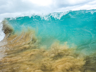 waves of Hawaii 