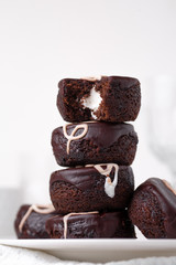 Chocolate cupcakes with swirl icing