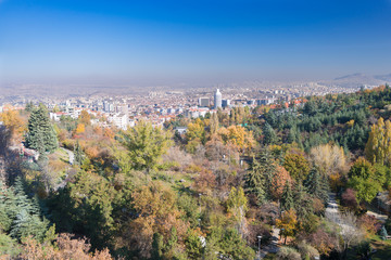 Fototapeta na wymiar Autumn in Ankara - Ankara skyline with autumn foliage - Ankara, Turkey
