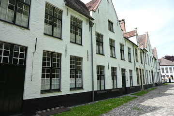 Fototapeta premium Beguinage monastery in Bruges