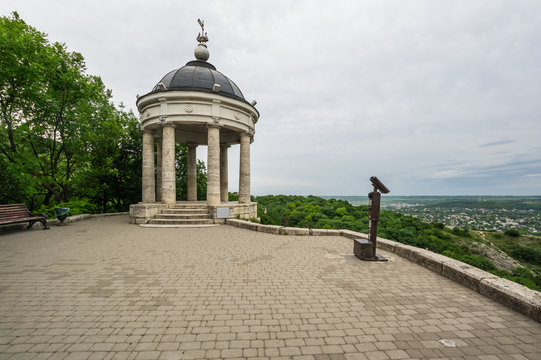 Pavilion Aeolian Harp In Pyatigorsk