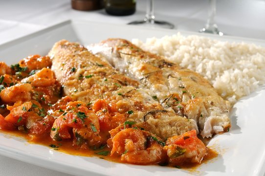 Fil&eacute; de Abadejo ao molho de  Camar&atilde;o