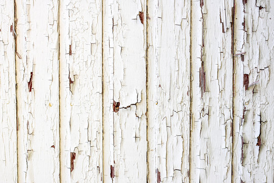 background wood with peeling paint vertical