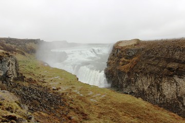 Wasserfall Island