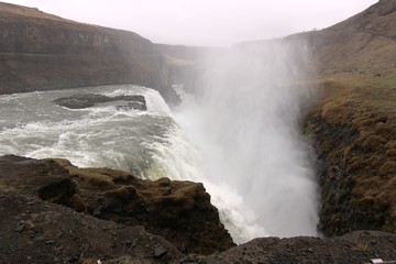 Wasserfall Island