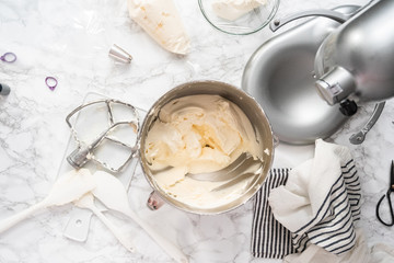 Buttercream frosting