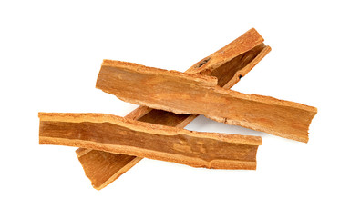 cinnamon sticks isolated on white background