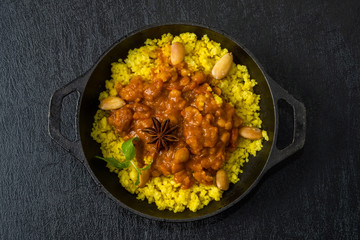 北アフリカ料理 ひよこ豆とクスクス  Boiled chickpeas with couscous 