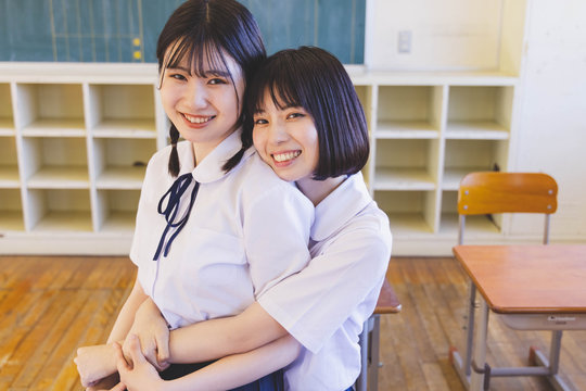 女子高生