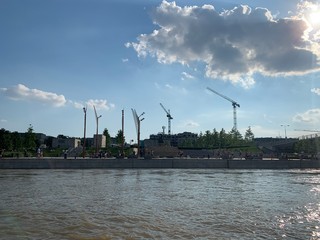 Naklejka premium river vistula in the city of warsaw