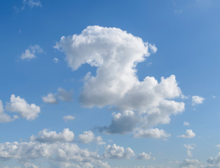 Naklejka na ściany i meble blue sky with white z-shaped cloud
