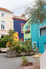 Fototapeta na wymiar Photo maisons colorées du village de Trentemoult, Nantes, France