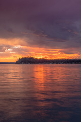 Naklejka premium sunrise in the sea