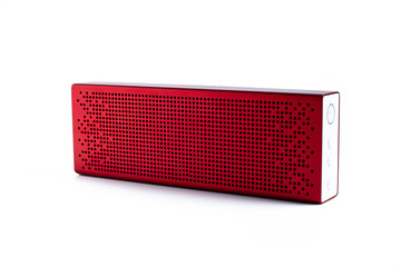Red rectangle wireless bluetooth speaker