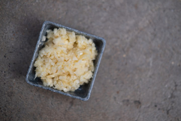 Finely chopped garlic