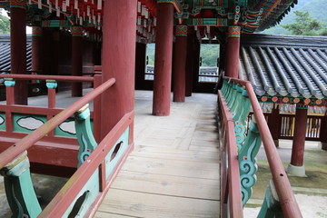 Fototapeta na wymiar red wooden bridge