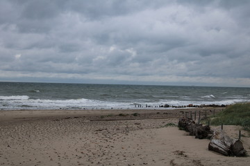 Fototapeta na wymiar The Baltic Sea with view from the beach 
