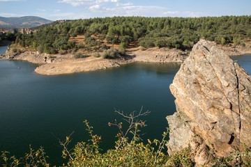 Fototapeta premium Viewpoint with Rock, Lozoya River; Buitrago; Madrid