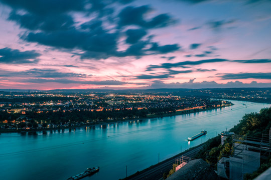 St&auml;dtetrip nach Koblenz, Deutsches Eck am Rhein und Feste Ehrenbreitstein hoch dar&uuml;ber