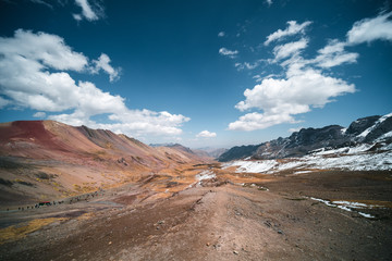 レインボーマウンテン