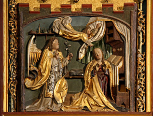 Annunciazione; portella dell'altare scolpito di Schnatterpeck nella vecchia parrocchiale di Lana...