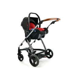 Baby stroller for newborn child isolated on white background, modern design    © uwimages