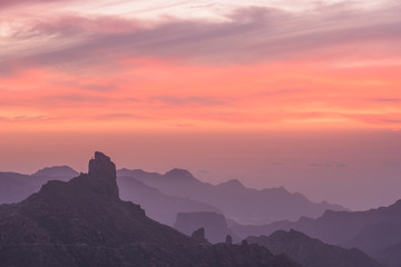 Atardecer maravilloso en el Roque Bentayga, Gran Canaria