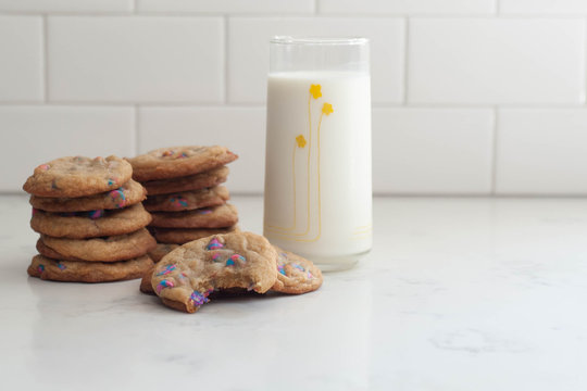 chocolate chip cookies and glass of milk
