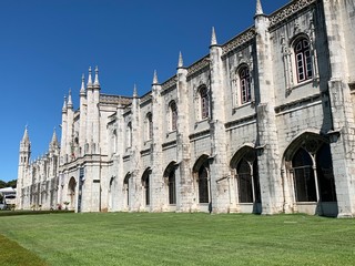 Fototapeta na wymiar Close-up view of the facade of the beautiful Hieronymites Monastery of Jeronimos in Belem, Lisbon