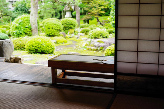 縁側 の画像 5 2 件の Stock 写真 ベクターおよびビデオ Adobe Stock