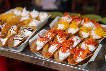 Bangkok Street Food Cray - dessert tacos called Kanom Bueang