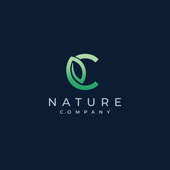 Obraz premium C Letter Leaf Logo Icon Design Vector