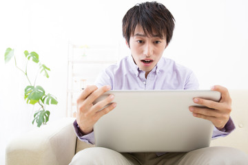 Naklejka premium 故障するパソコン
