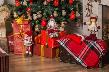 christmas tree with gifts