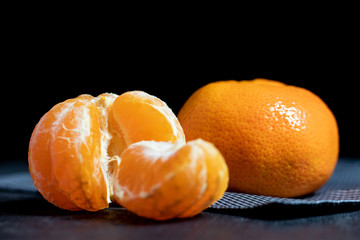 mandarinas, dark food