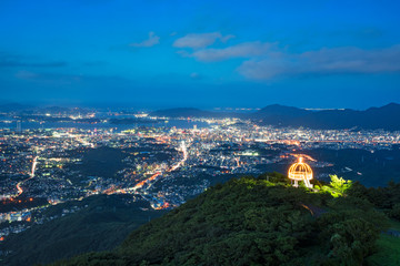 皿倉山より望む北九州方面の夜景